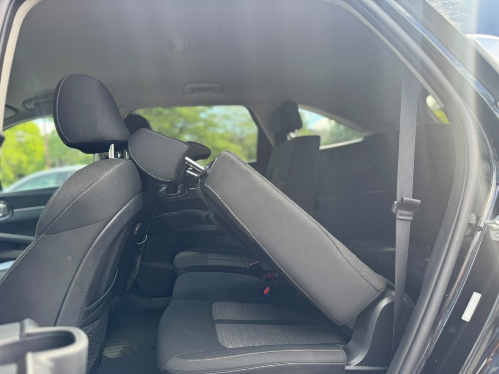 KIA Sorento LX Premium 2021 — photo 9