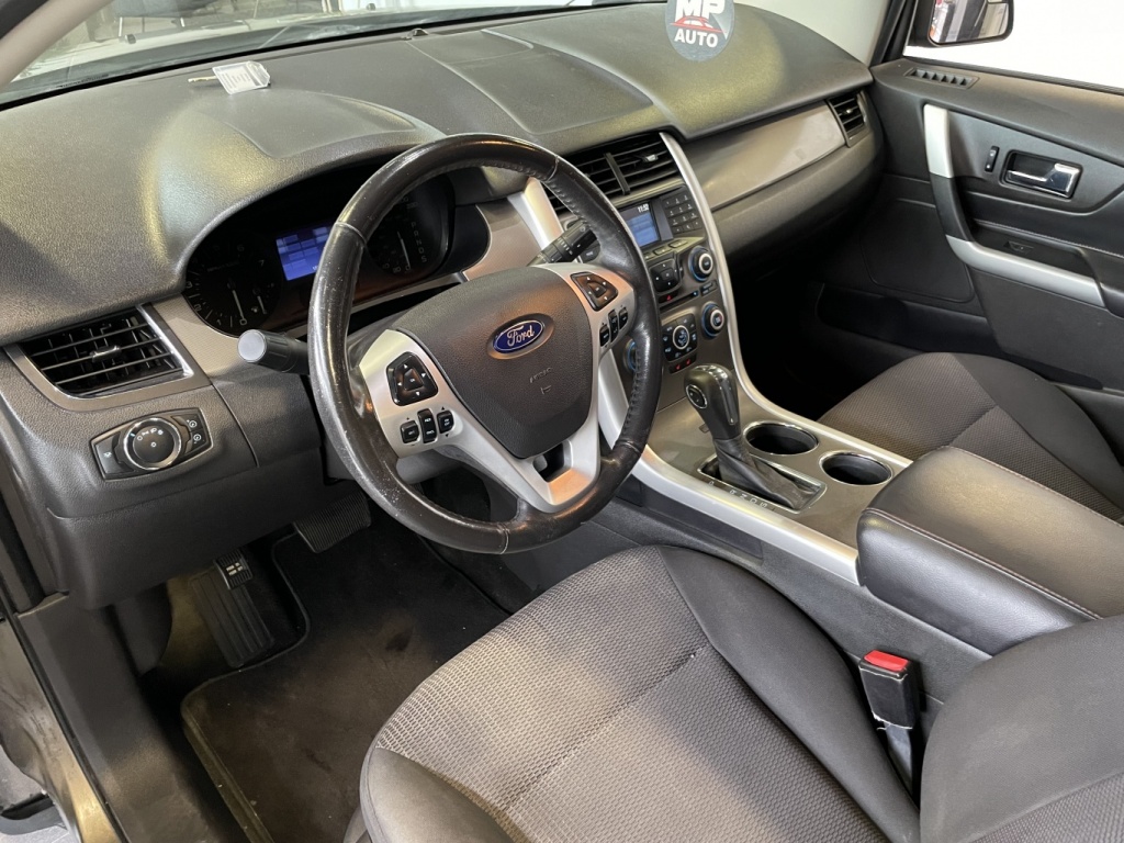Ford Edge SEL 2013 — photo 14