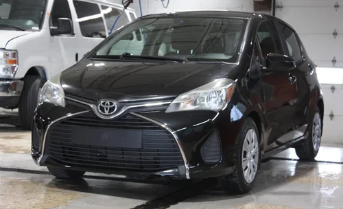 2016 TOYOTA YARIS — photo 3