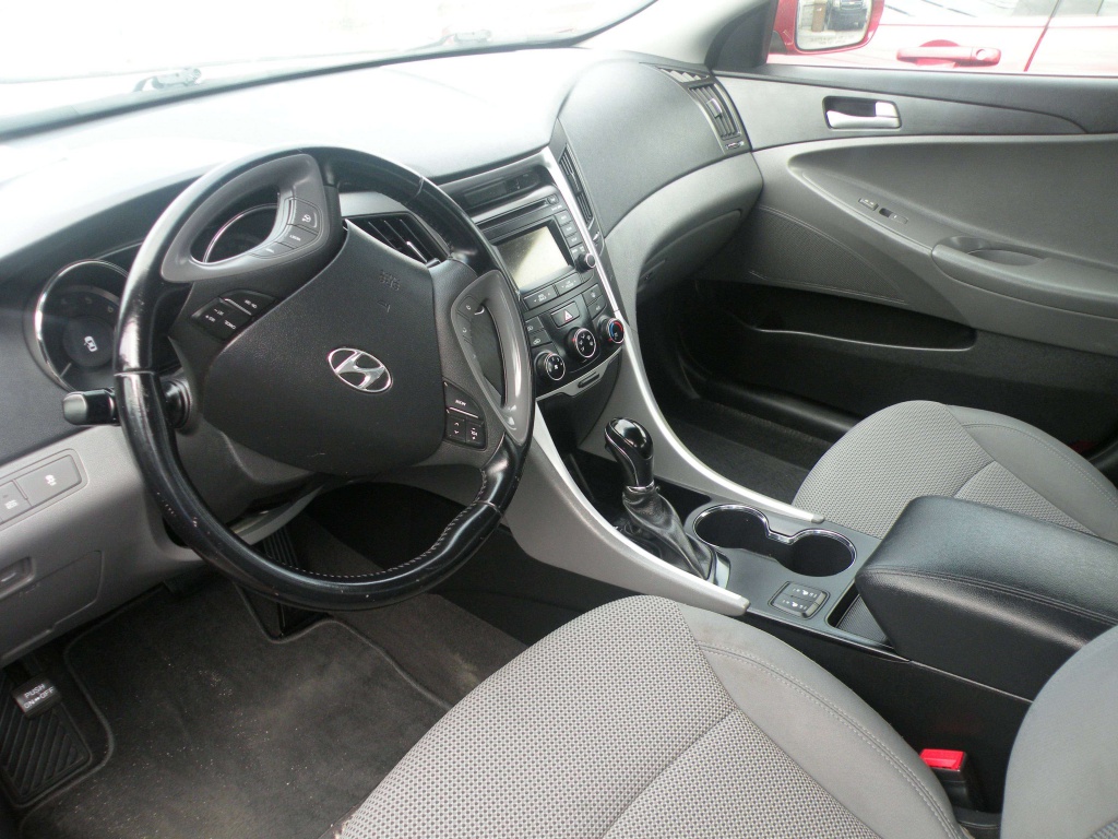Hyundai Sonata GLS 2014 — photo 7
