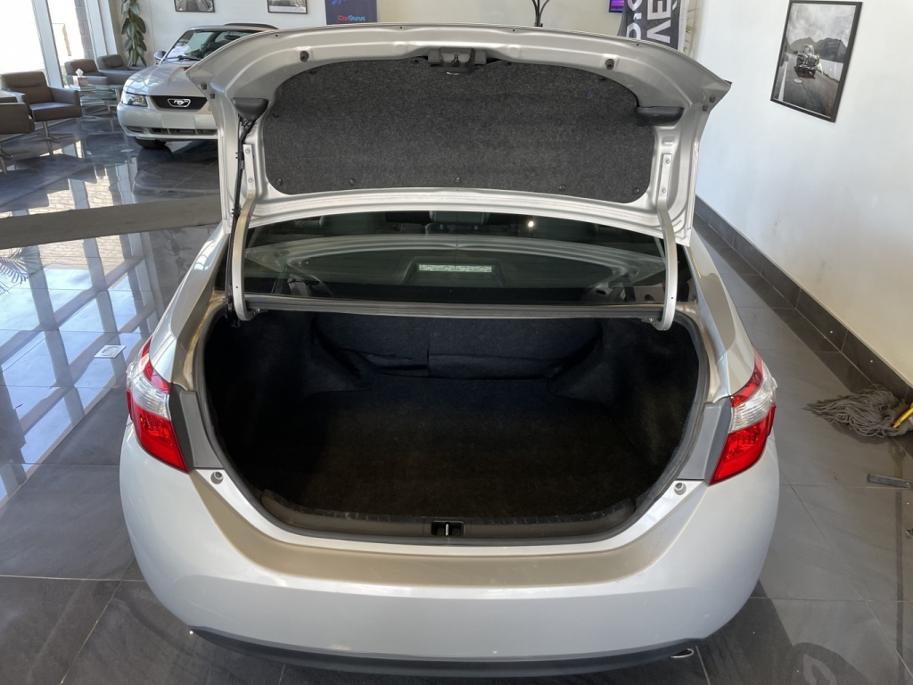 Toyota Corolla S 2015 — photo 8