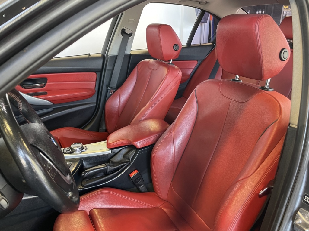BMW Serie 3 320i xDrive 2014 — photo 16