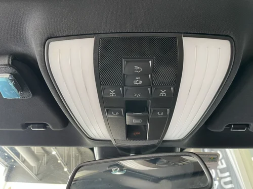 Mercedes-Benz CLS-Class CLS 550 2012 — photo 28