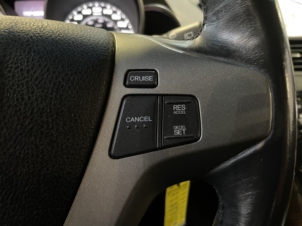 Acura MDX groupe techn 2011 — photo 23