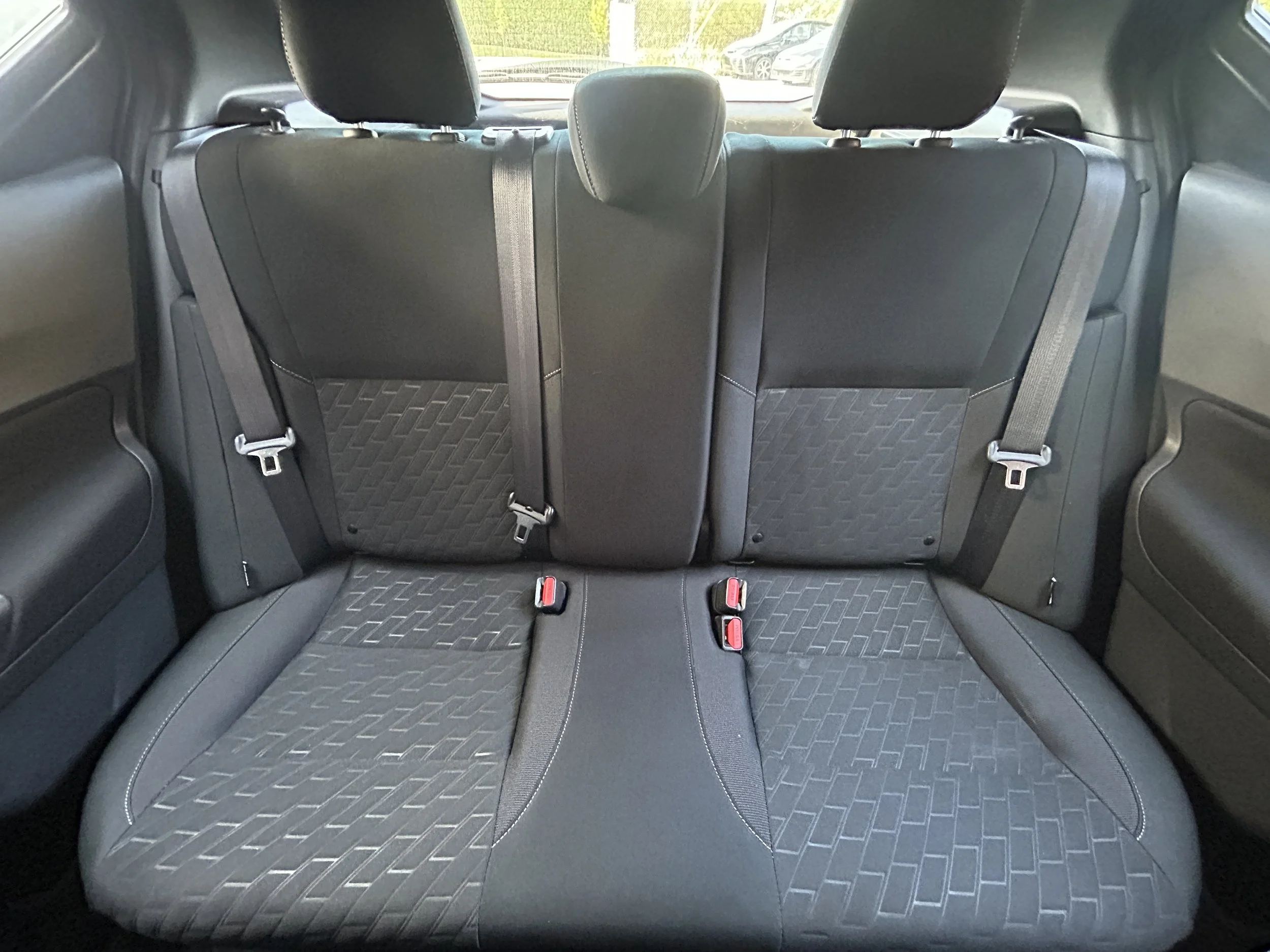 2024 Nissan Kicks SV — photo 12