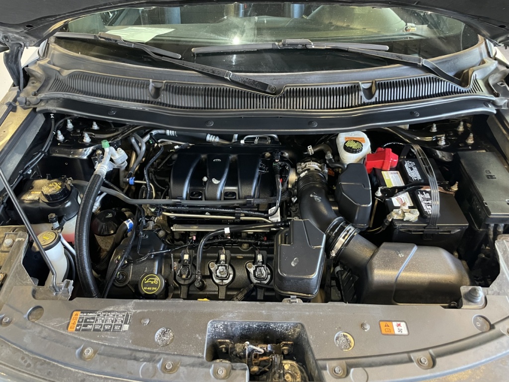 Ford Explorer XLT 2018 — photo 8