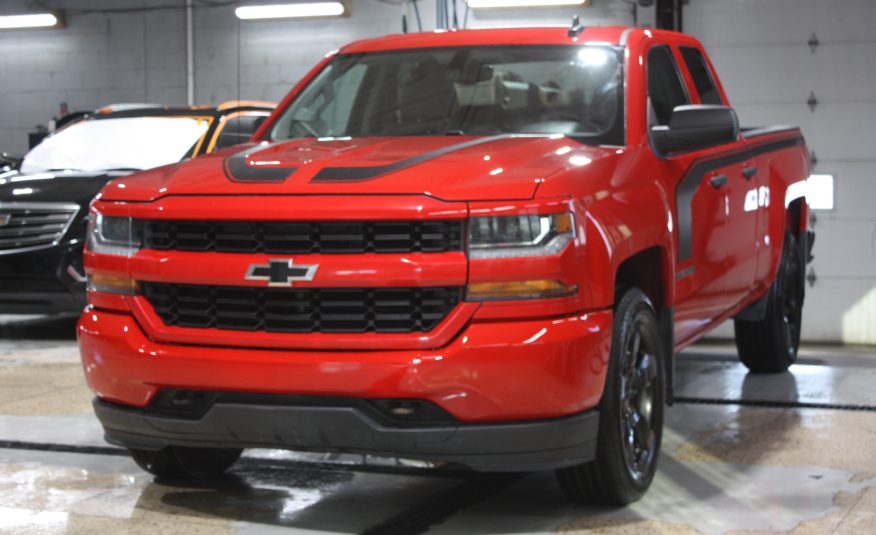 2017 CHEVROLET SILVERADO CUSTOM 1500 4X4 — photo 3