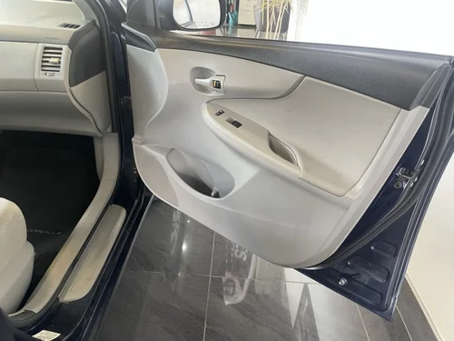 Toyota Corolla CE 2013 — photo 18