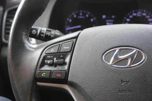 HYUNDAI Tucson — photo 13