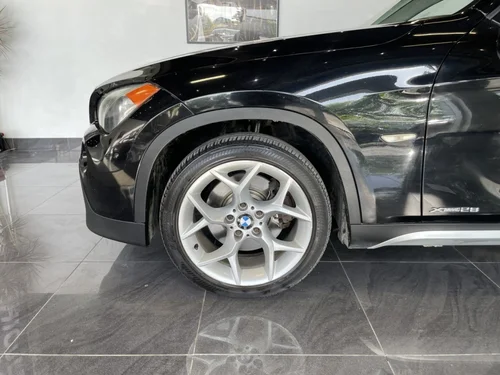 BMW X1 28i 2012 — photo 27
