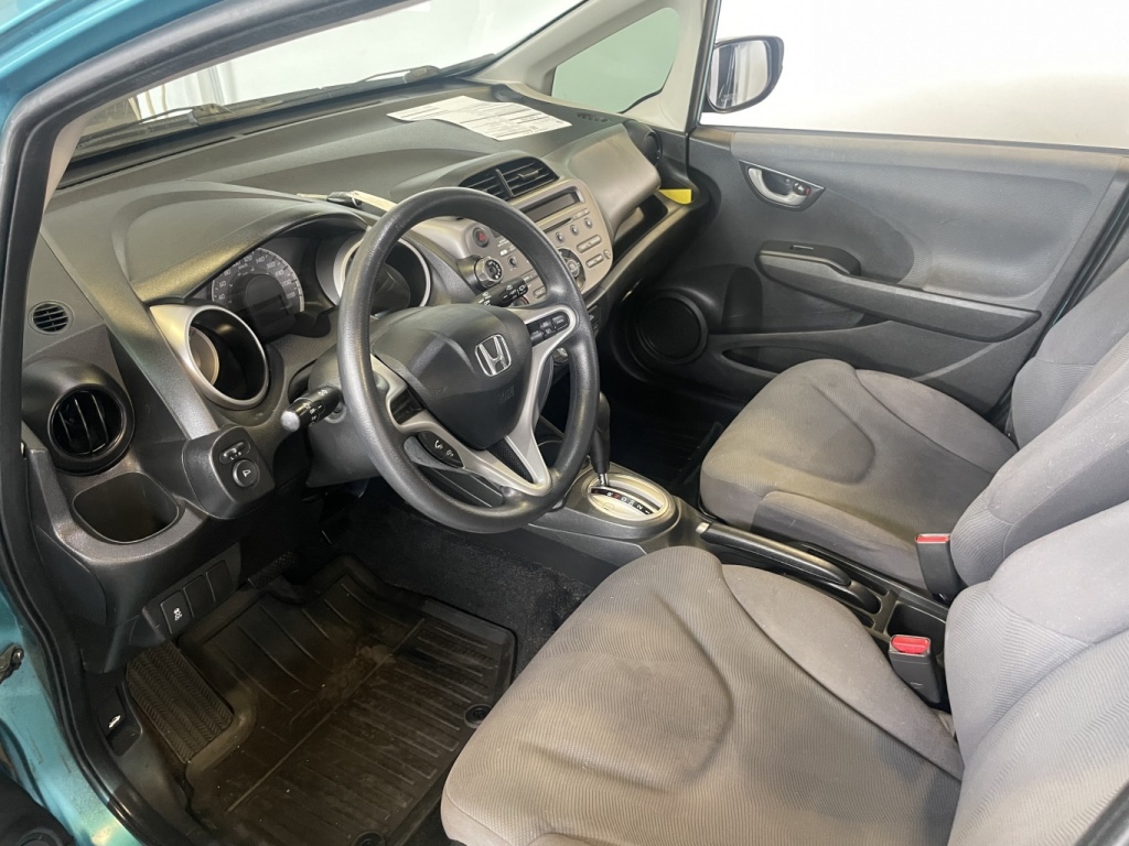 Honda Fit LX 2014 — photo 17