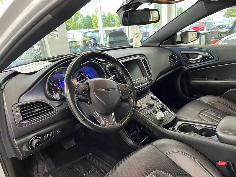 Chrysler 200 2016 S / TOIT PANO / CAMERA + CUIR + BLUETOOTH + BAS KM +++ — photo 11