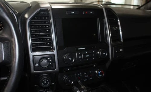 2017 FORD F-150 SPORT 4X4 SUPERCREW — photo 10