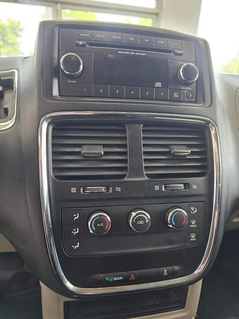 Dodge Grand Caravan 2018 SXT 2RM / 3,6 L + 7 PLACES + SIÈEGES STOW ' N GO / ++++ — photo 15