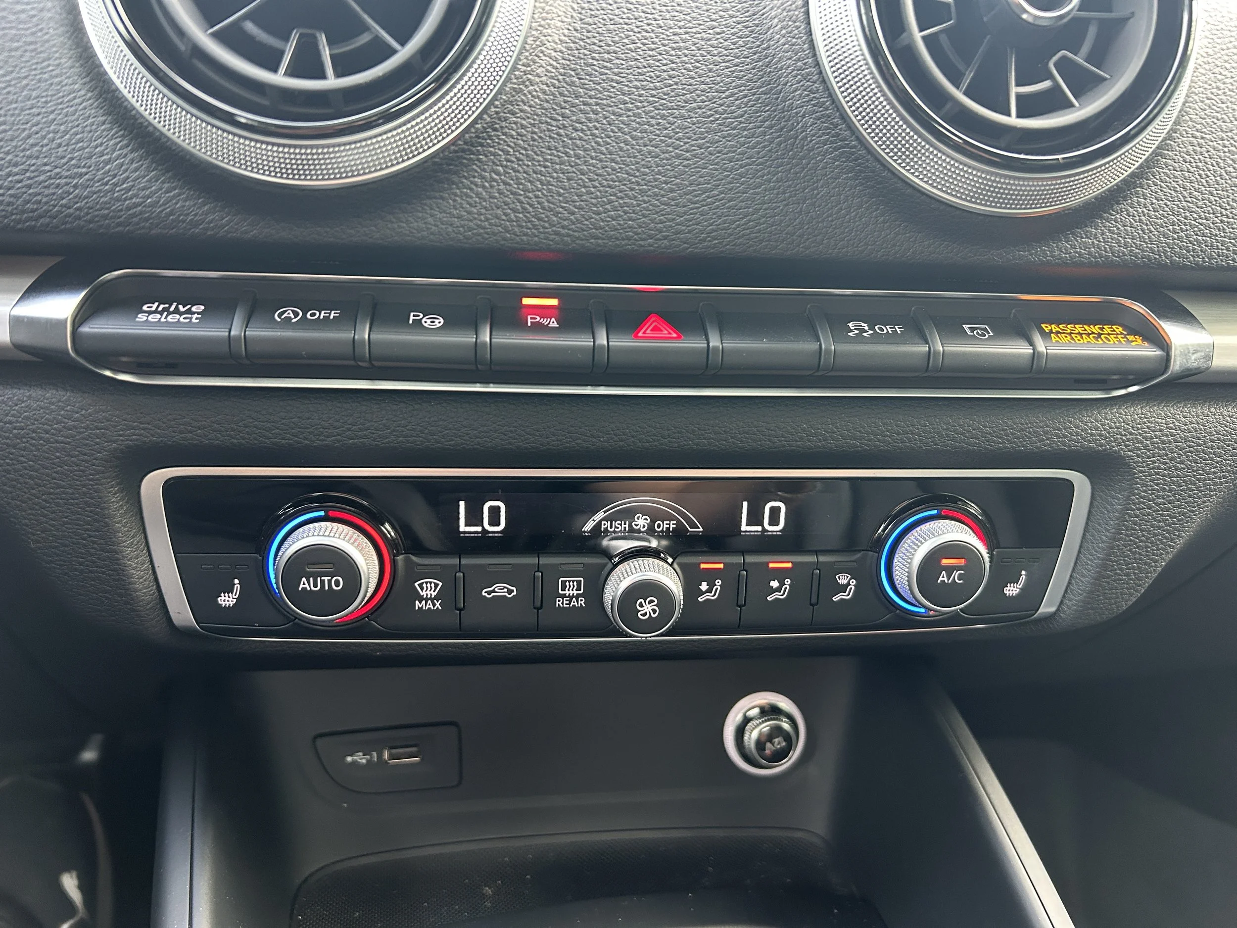 2020 Audi S3 Technik — photo 17