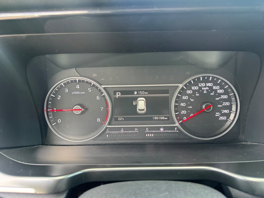 KIA Sorento LX Premium 2021 — photo 16