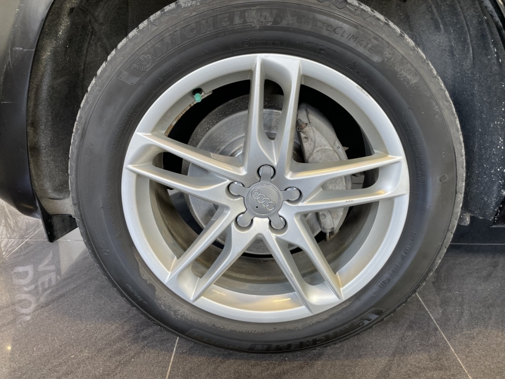 Audi Q5 2,0T Progressiv 2016 — photo 33