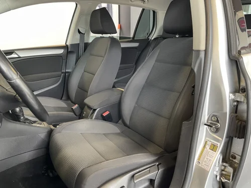 Volkswagen Golf Comfortline TDI 2011 — photo 14