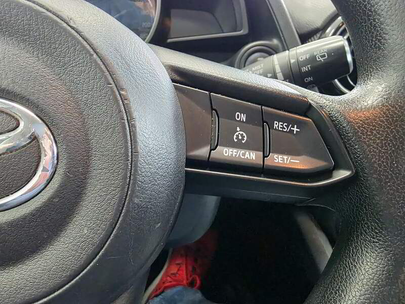 Toyota Yaris hatchback 2020 LE / AUTO + + CAMERA + BLUETOOTH +++ — photo 15