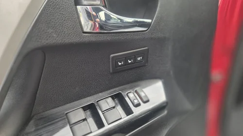 Toyota RAV4 Limitée 2017 — photo 15