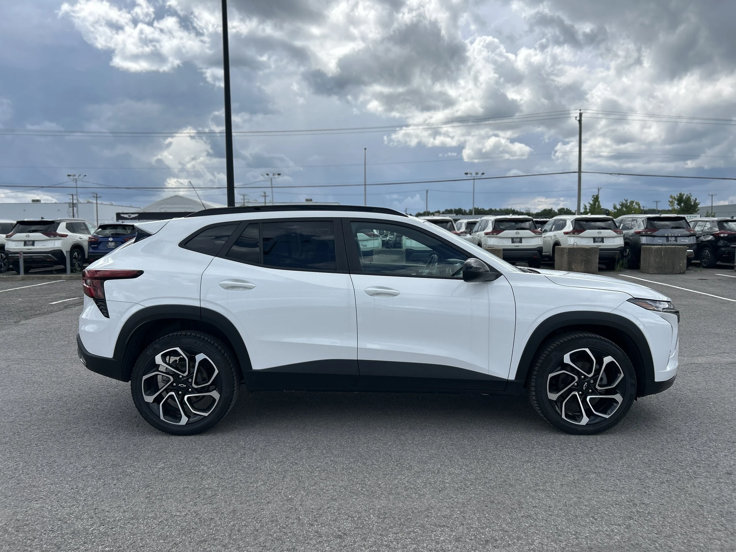 2025 Chevrolet Trax 2RS — photo 4