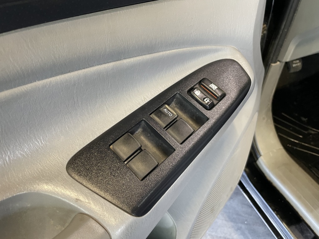 Toyota Tacoma  2013 — photo 14