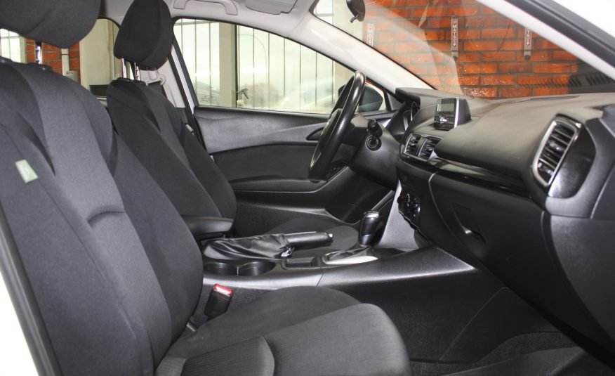 2014 MAZDA 3 GX SKY HATCHBACK — photo 7