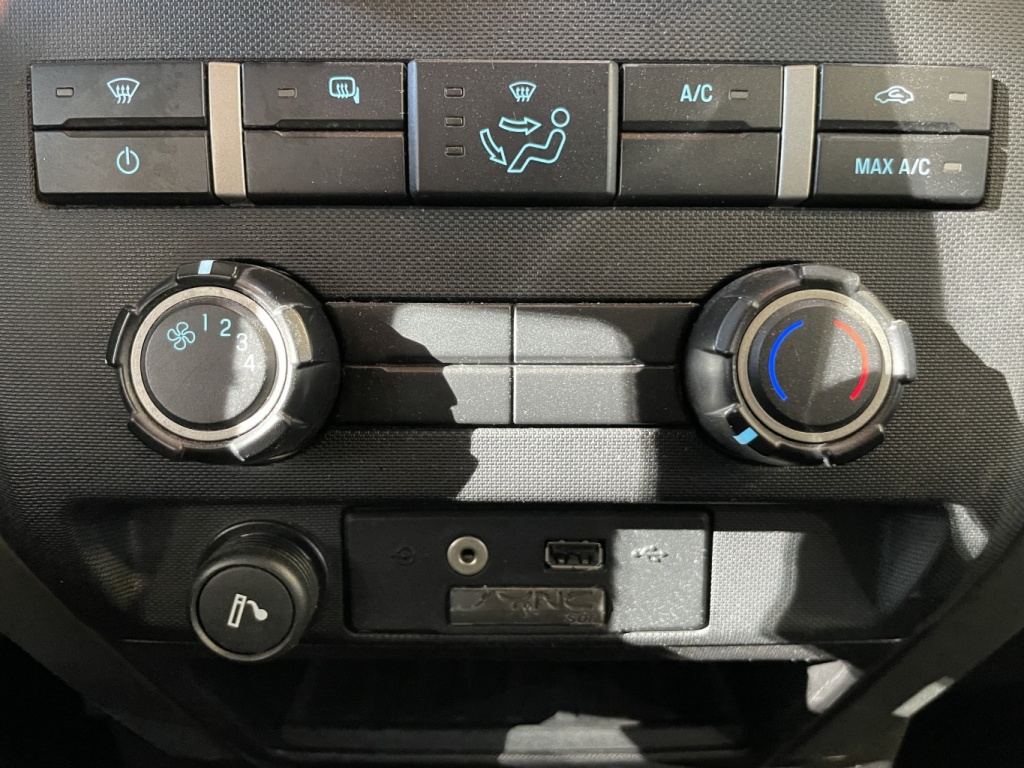 Ford F-150 FX4 2012 — photo 27