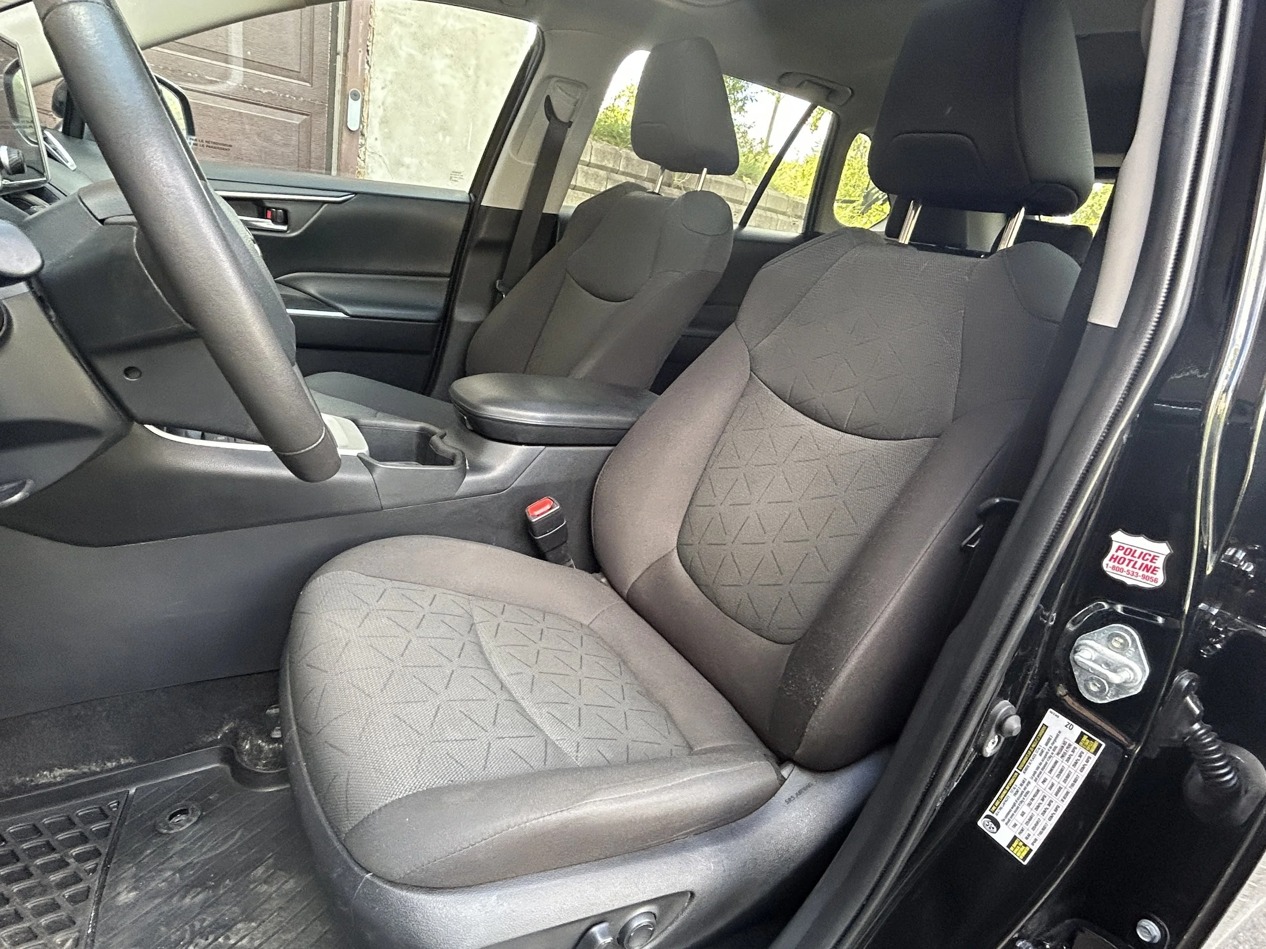 2024 Toyota RAV4 XLE — photo 10