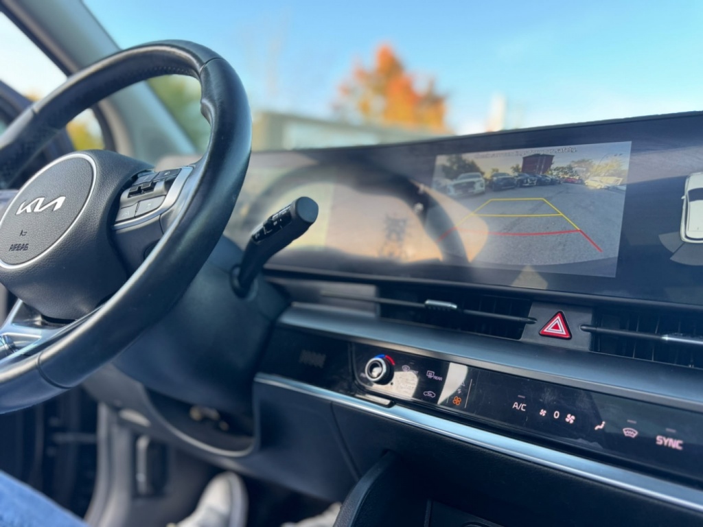 KIA Sportage EX 2023 — photo 14