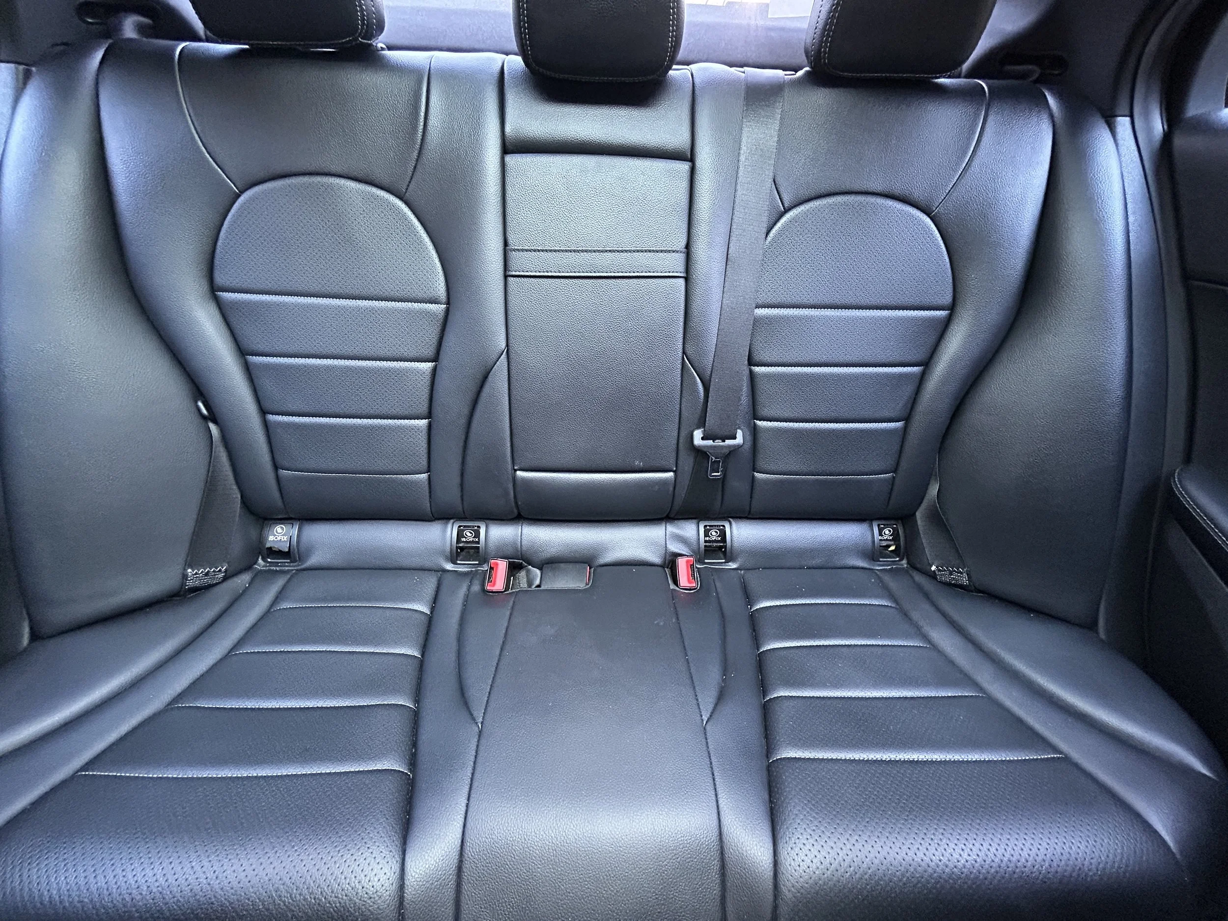 Mercedes-Benz C300 AMG 2017 — photo 12