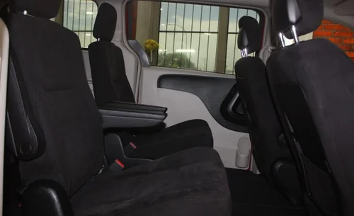 2014 DODGE GRAND CARAVAN CREW — photo 8