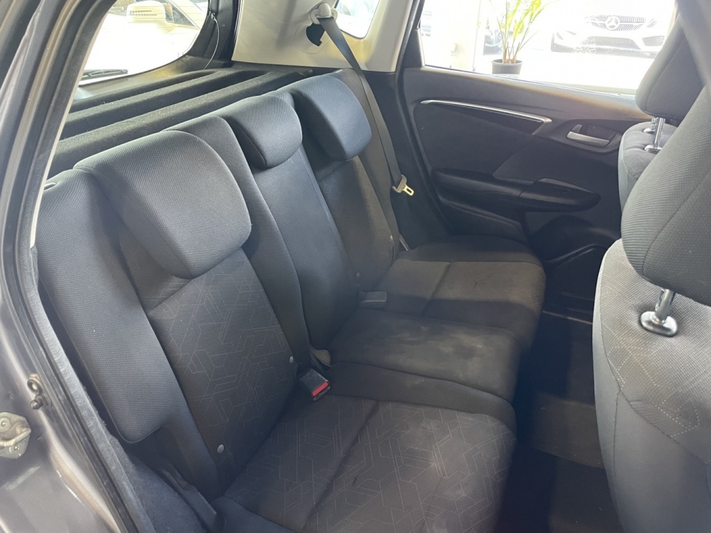 Honda Fit EX 2015 — photo 11