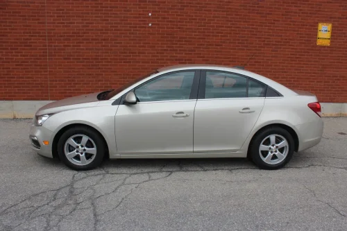 CHEVROLET Cruze — photo 2