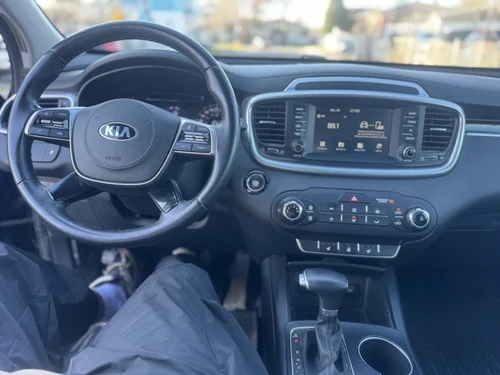 KIA Sorento LX 2019 — photo 15