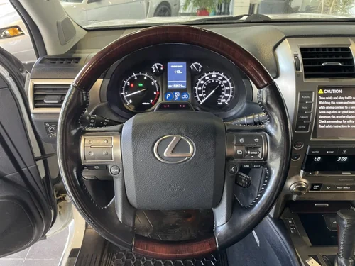 Lexus GX 460  2017 — photo 20