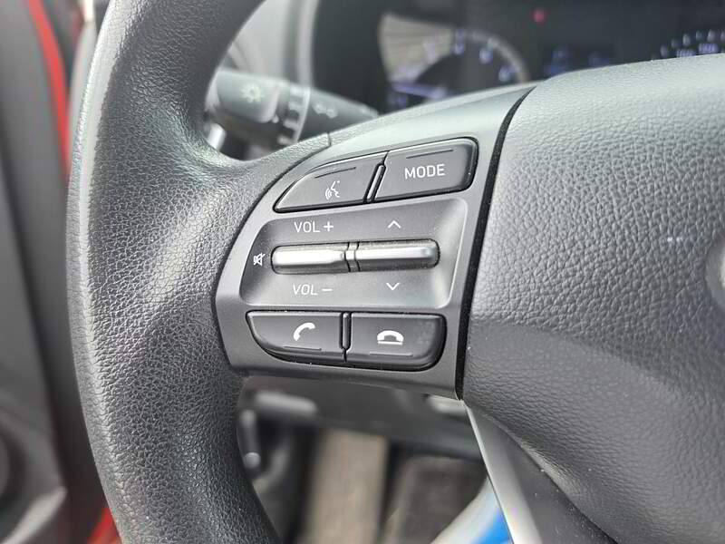 Hyundai Kona 2020 ESSENTIAL / AUTO + CAMERA + BLUETOOTH +++ — photo 14