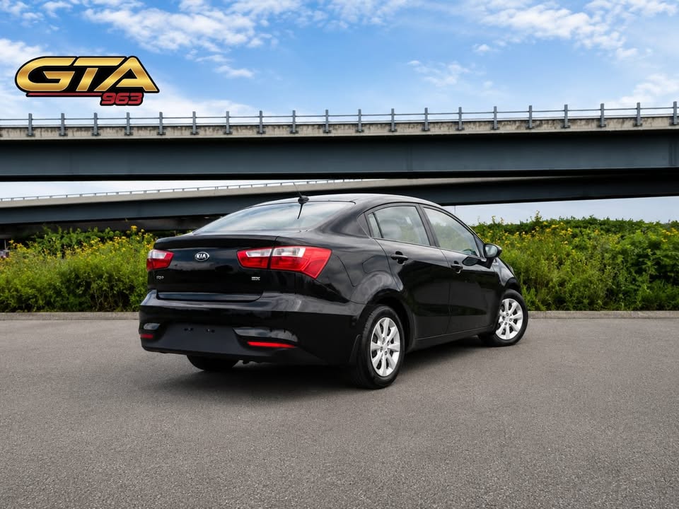 2016 Kia Rio — photo 3