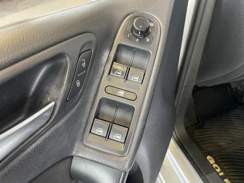 Volkswagen Golf Comfortline TDI 2011 — photo 16