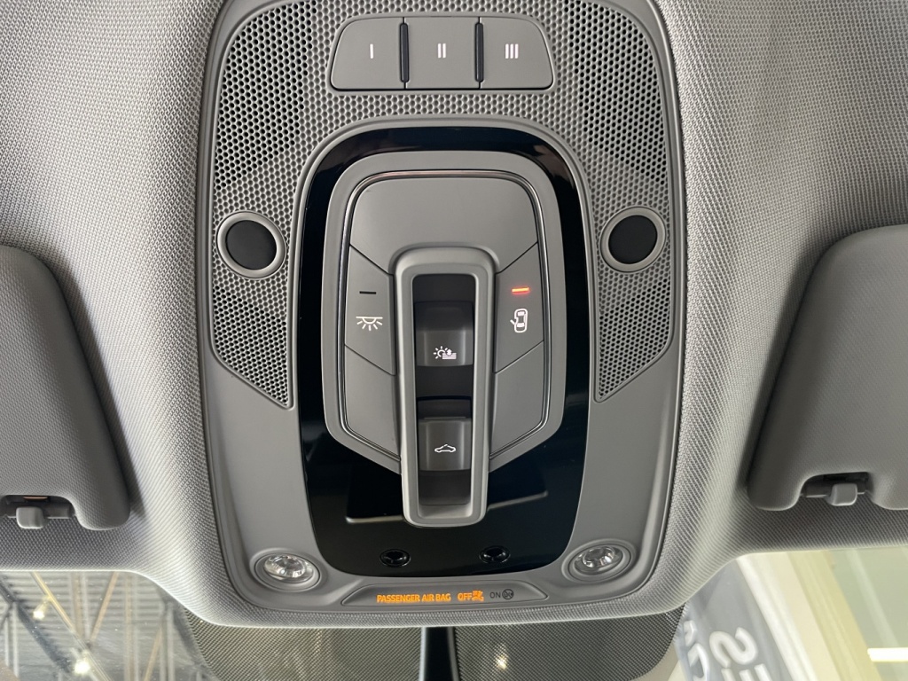 Audi Q5 Progressiv 2018 — photo 34