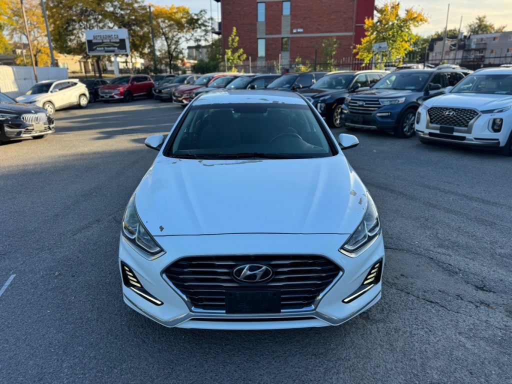 Hyundai Sonata GL 2018 — photo 2