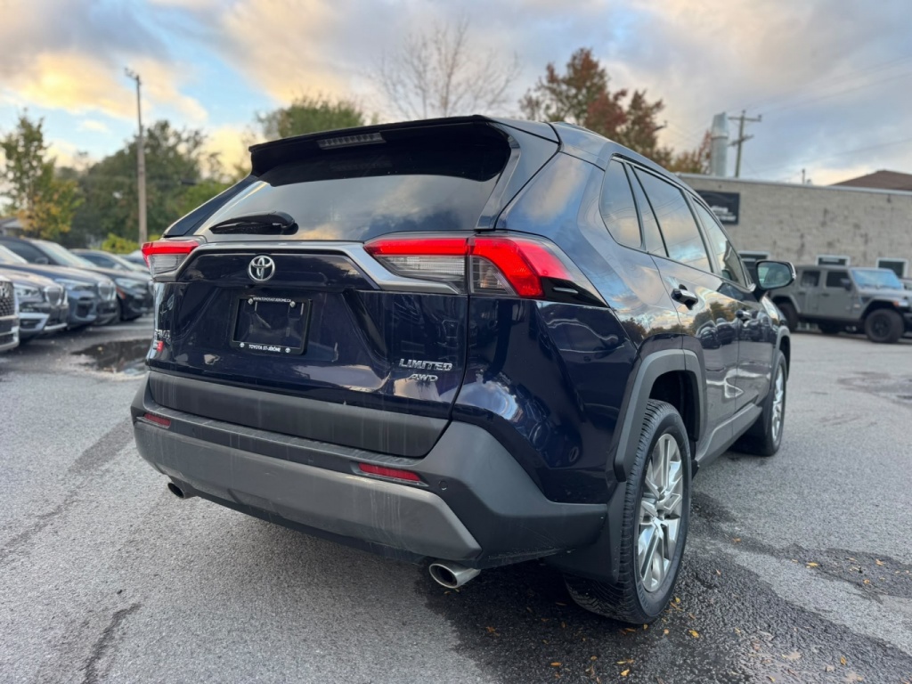 Toyota RAV4 Limitée 2021 — photo 8