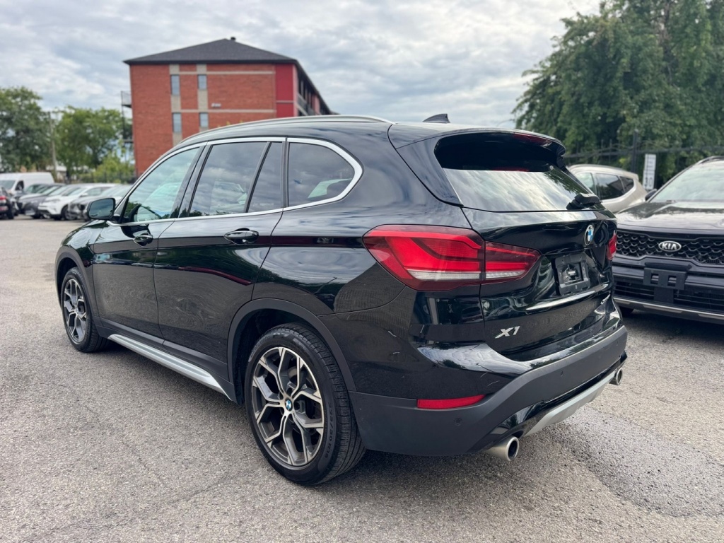 BMW X1 xDrive28i 2022 — photo 8