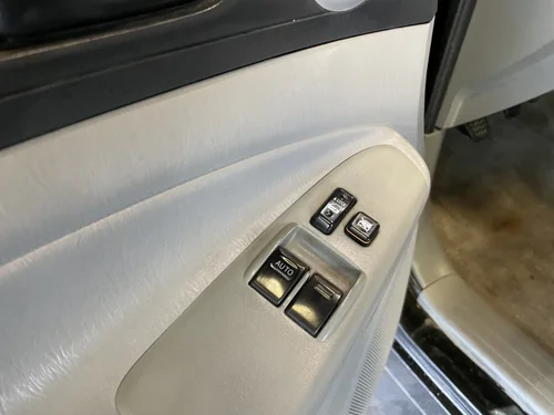Toyota Tacoma  2010 — photo 14