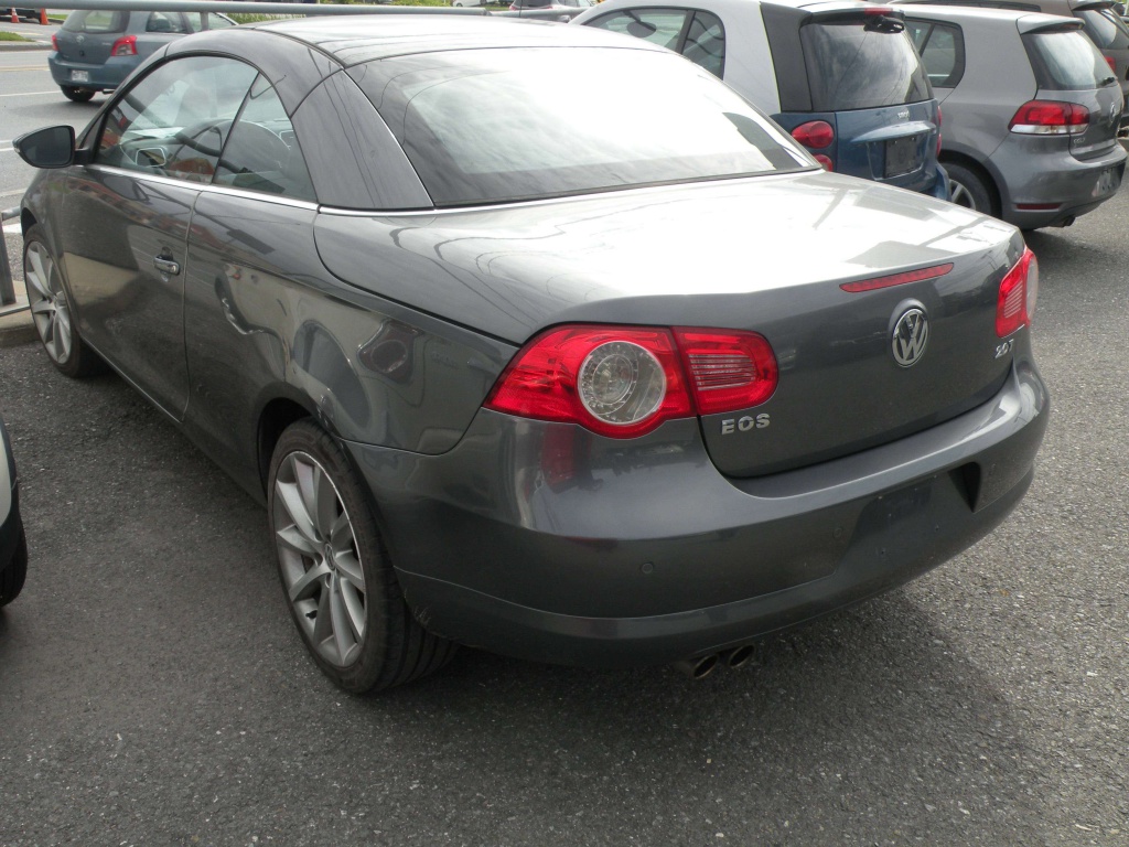 Volkswagen Eos Highline 2011 — photo 8