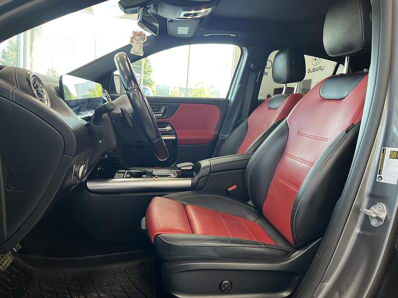 Mercedes-Benz GLA 250 2023 / AMG PACK / 4MATIC / TOIT + CUIR / CAMERA ++++ — photo 10