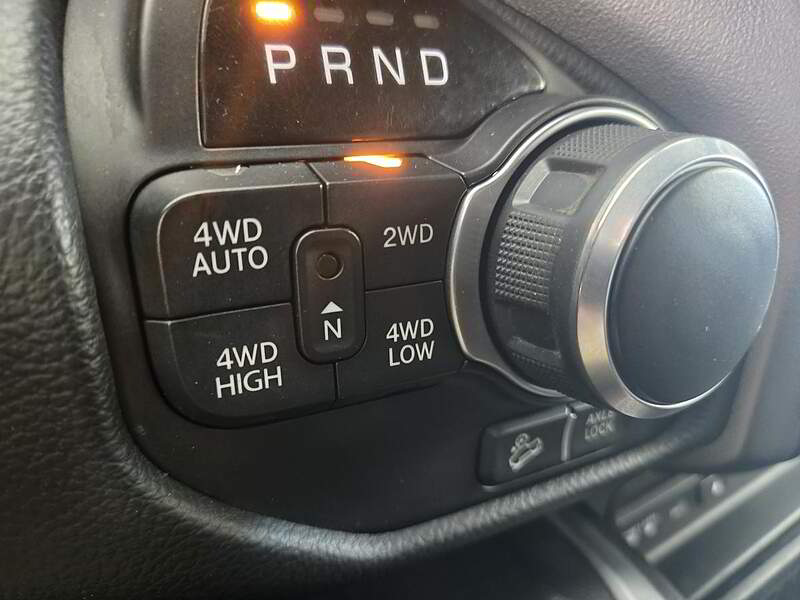 RAM 1500 2019 **BIG HORN / 5 PLACES / HEMI 5.7L + CAMERA + BLUETOOTH ++++ — photo 10