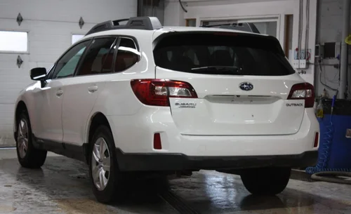 2017 SUBARU OUTBACK 2.5i AWD — photo 4