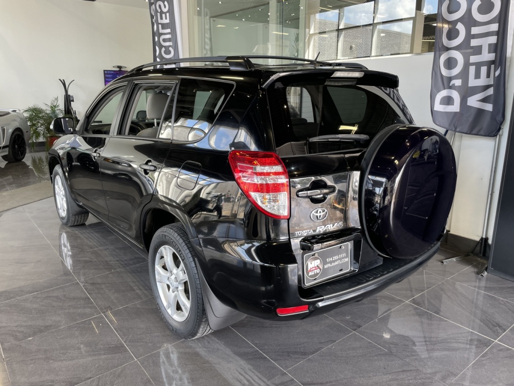 Toyota RAV4 De base 2010 — photo 5