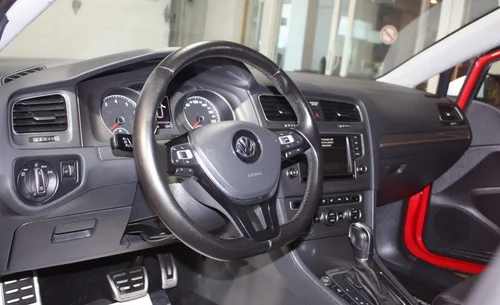 2017 VOLKSWAGEN GOLF ALLTTRACK — photo 10